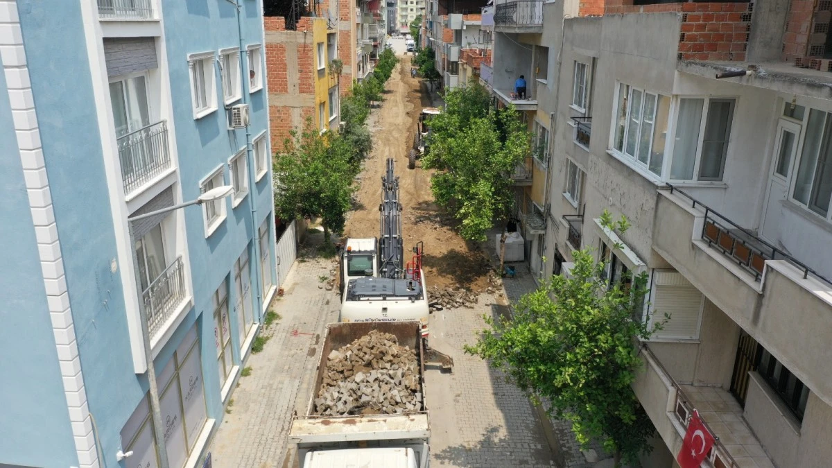 AYDIN BÜYÜKŞEHİR BELEDİYESİ ÇİNE’NİN YOLLARINI YENİLİYOR