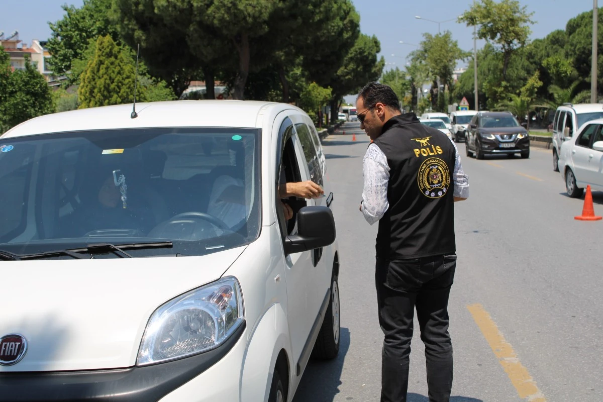 Aydın’da kırmızı ışıkta geçenlere af yok