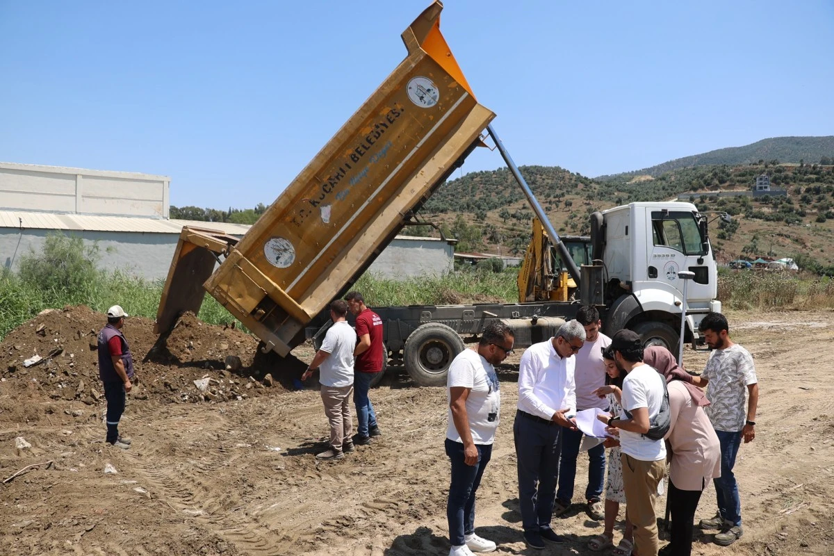 Koçarlı’da hayırseverlerin bağışladığı arsada cami yapımına başlandı