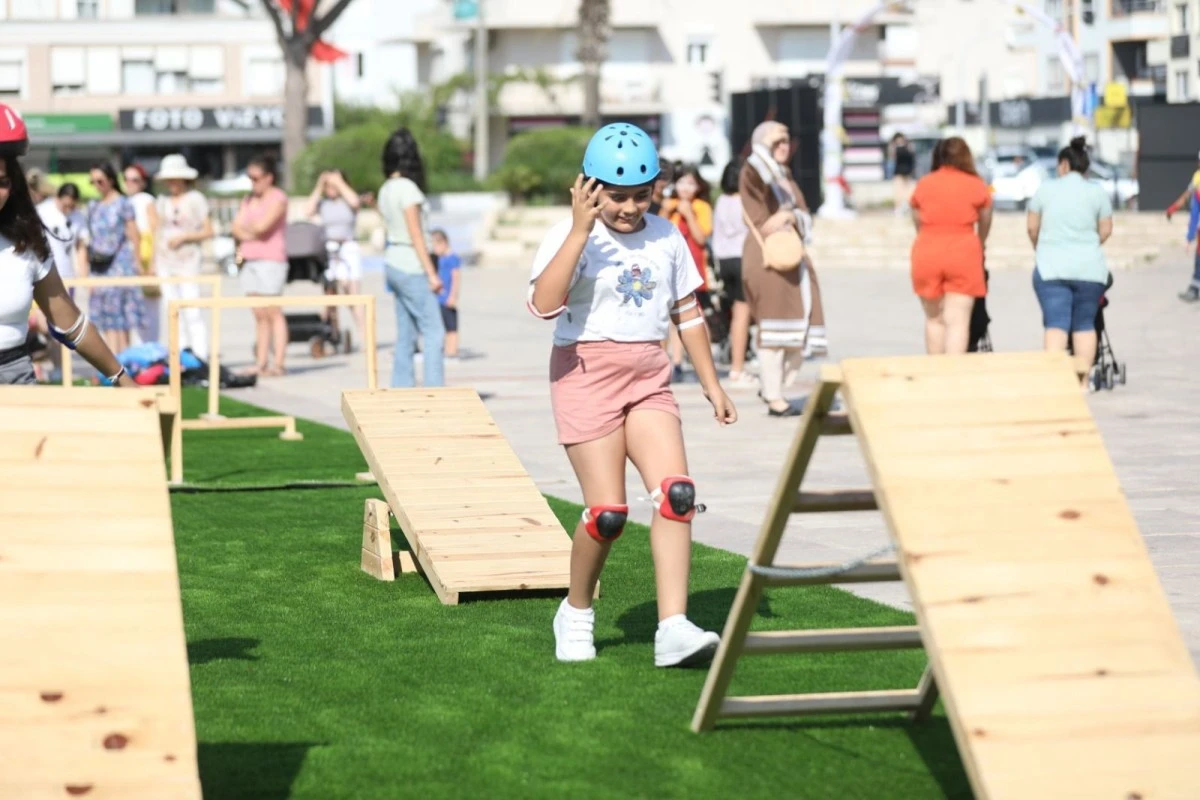 Didimli çocuklar festivalde doyasıya eğlendi
