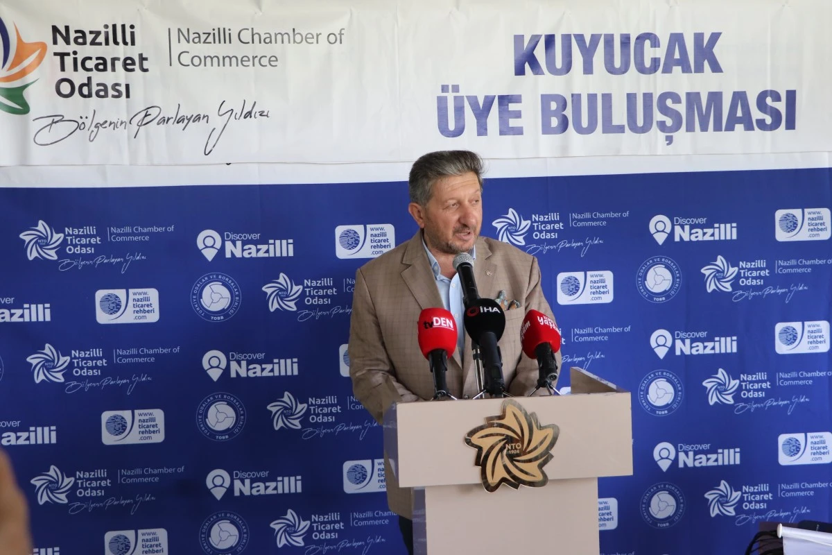 Kuyucak’ta Nazilli Ticaret Odası Üye Buluşma Toplantısı yapıldı