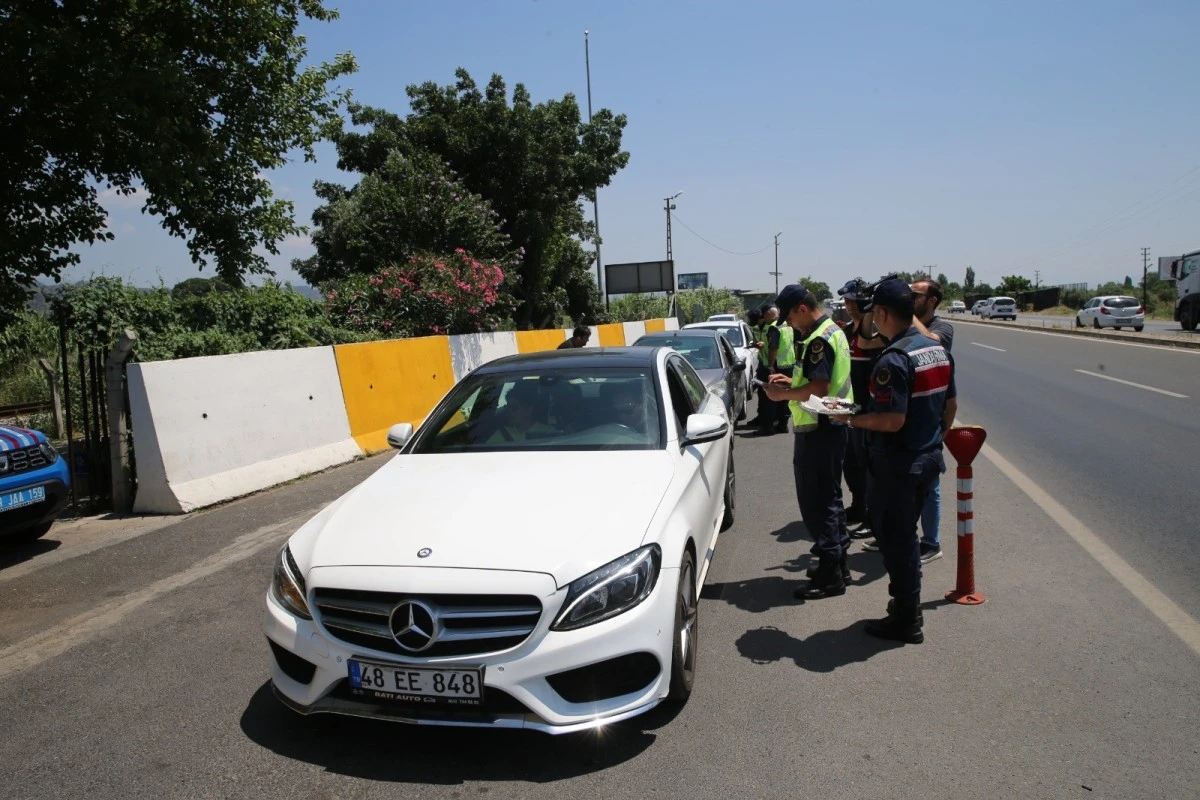 Aydın'da hava destekli trafik denetimi