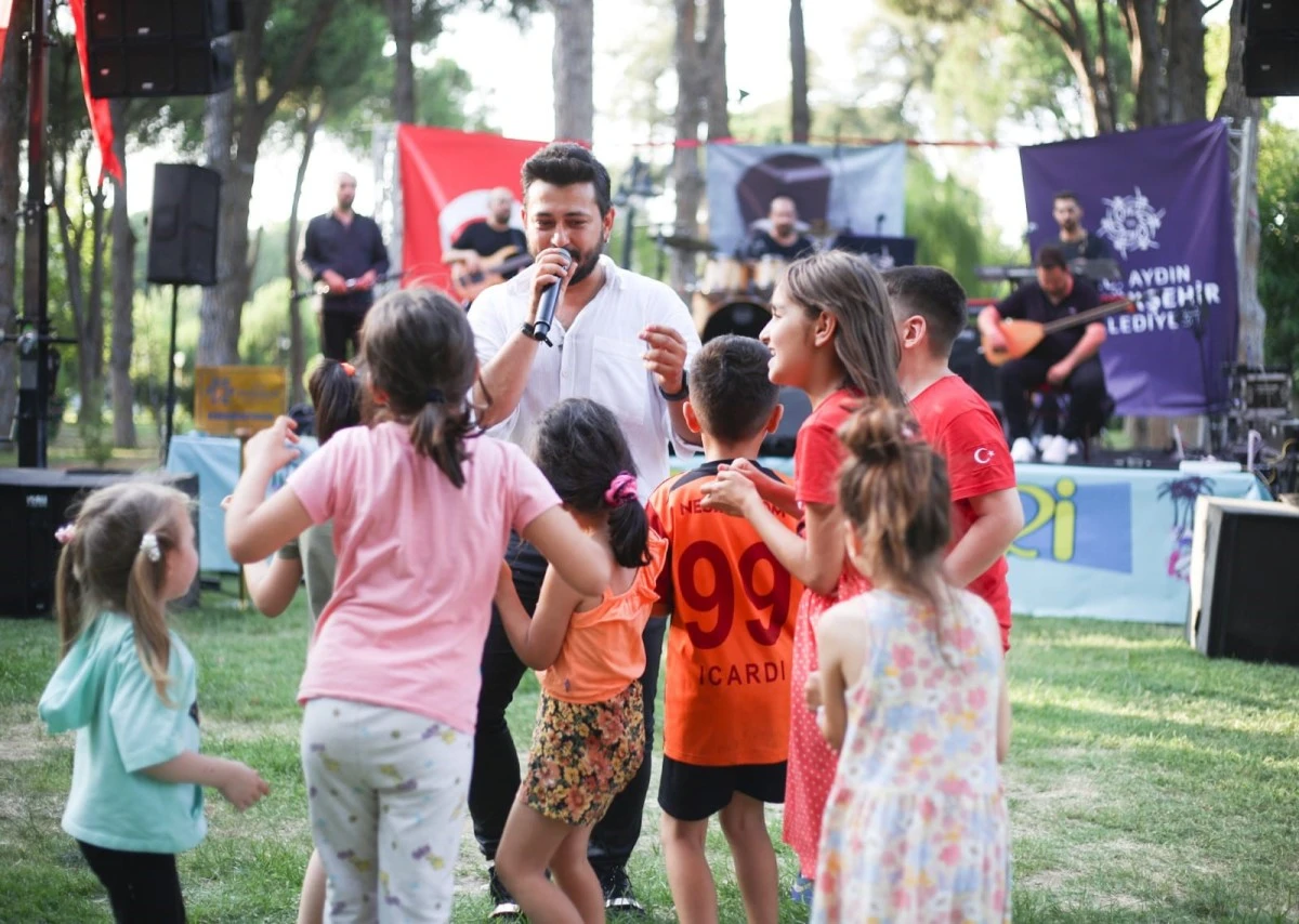 Aydın Büyükşehir Belediyesi'nden Nazilli'de yaz konseri