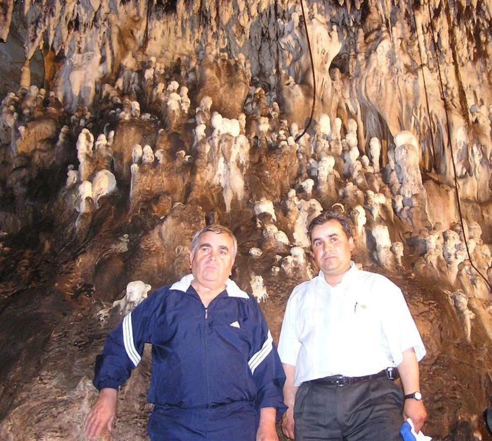 Turizme kazandırılmayı bekleyen asırlık Sırtlanini Mağarası unutulmaya yüz tuttu