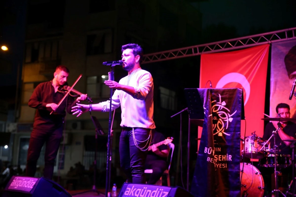 Aydın Büyükşehir Belediyesi'nden Atça'da yaz konseri