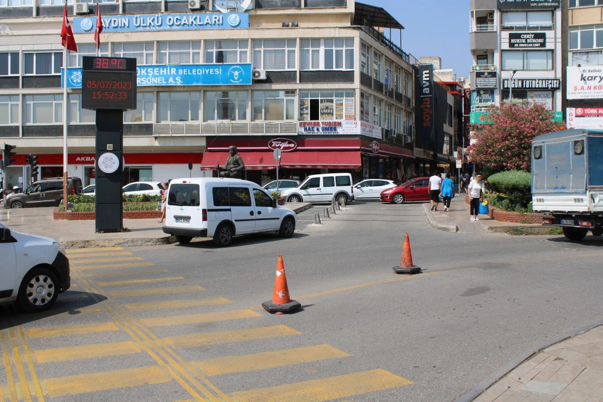 Aydın’da termometreler 38’i gösterdi, vatandaşlar gölgeye sığındı