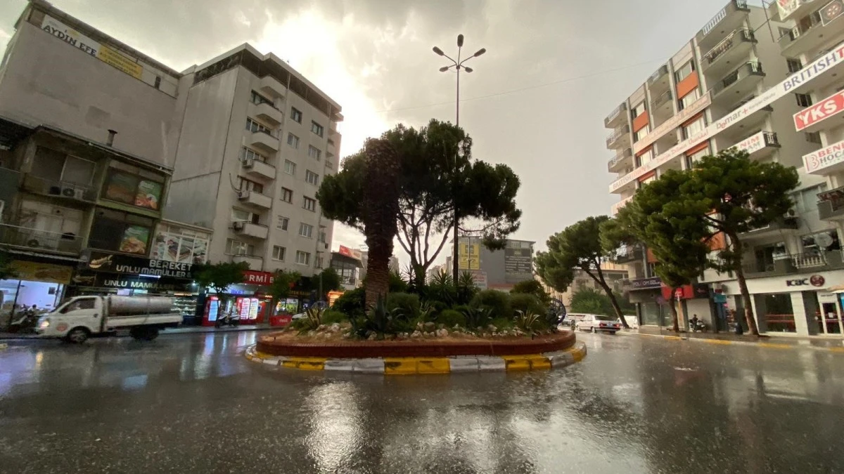 Aydın’da sağanak yağış etkili oldu