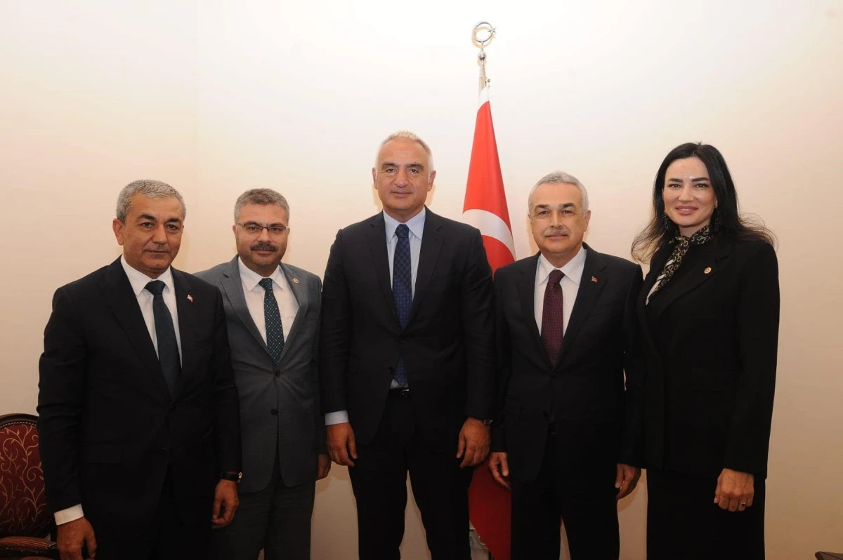Başkan Kaplan Ankara’dan müjdelerle döndü