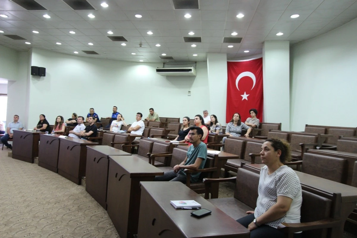 Nazilli Belediyesi personeli hizmet içi eğitimlerle kendini geliştiriyor