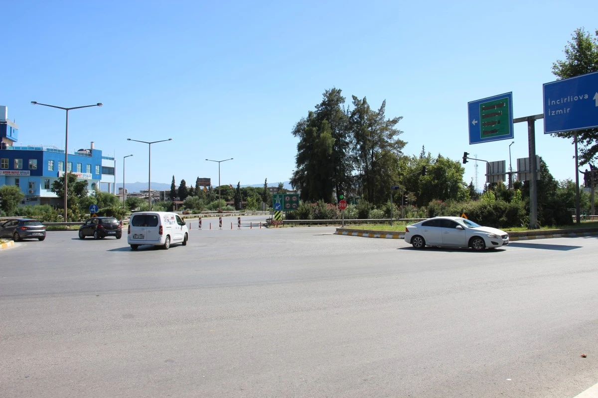 Aydın'da otoyolu Mimarsinan girişi 15 Ağustos'a kadar kapatıldı