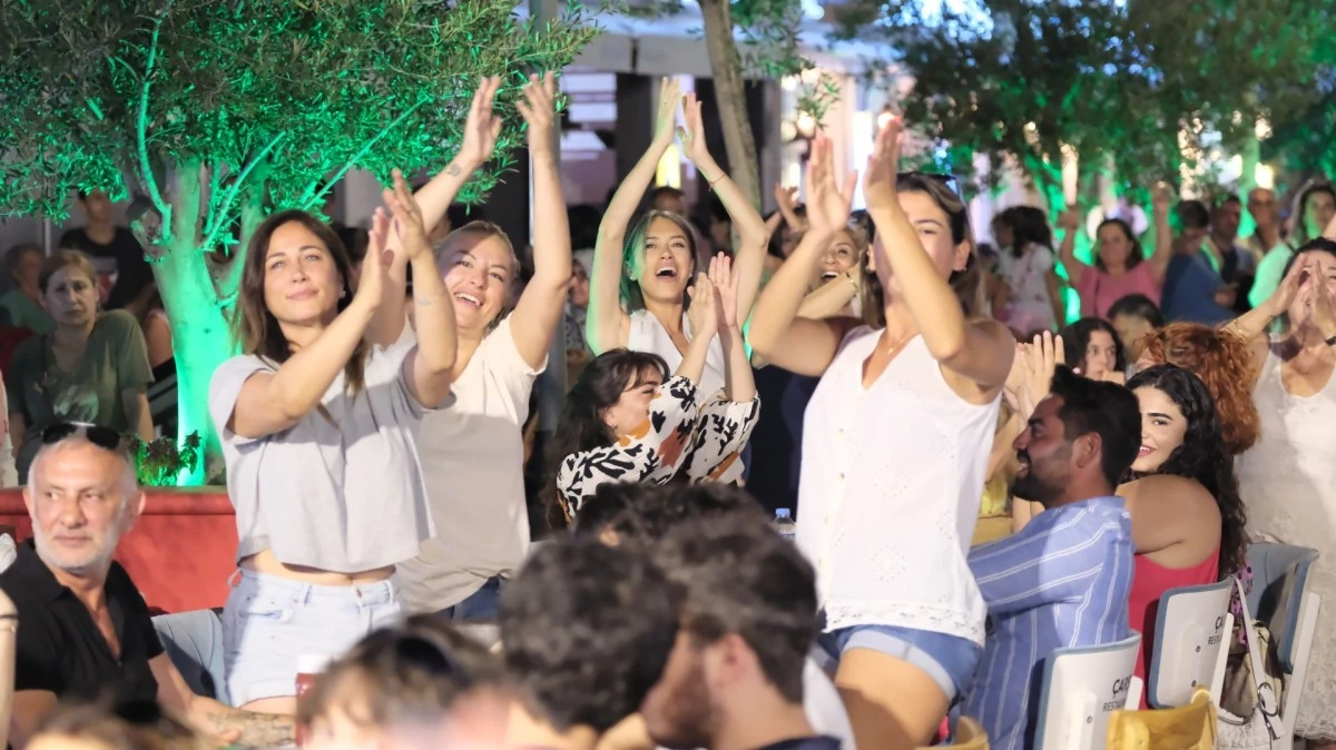 Aydın Büyükşehir Belediyesi'nden Kuşadası'nda yaz konseri