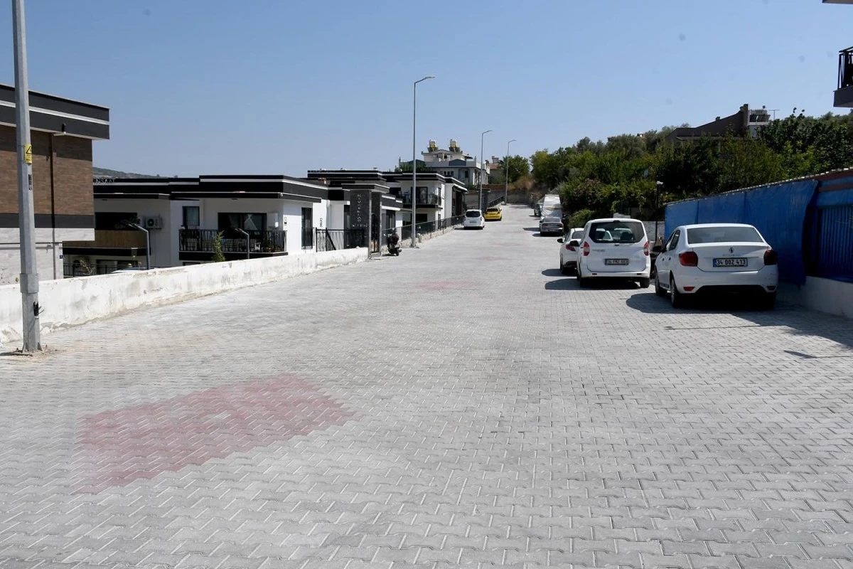 Kadınlar Denizi Mahallesi’nde 44 bin metrekarelik yol yenileniyor