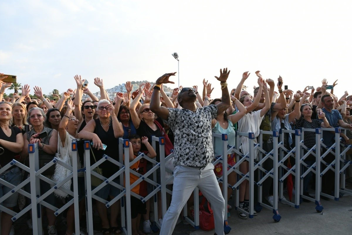 Kuşadası’nda Sokak Festivali coşkusu ikinci kez yaşanacak