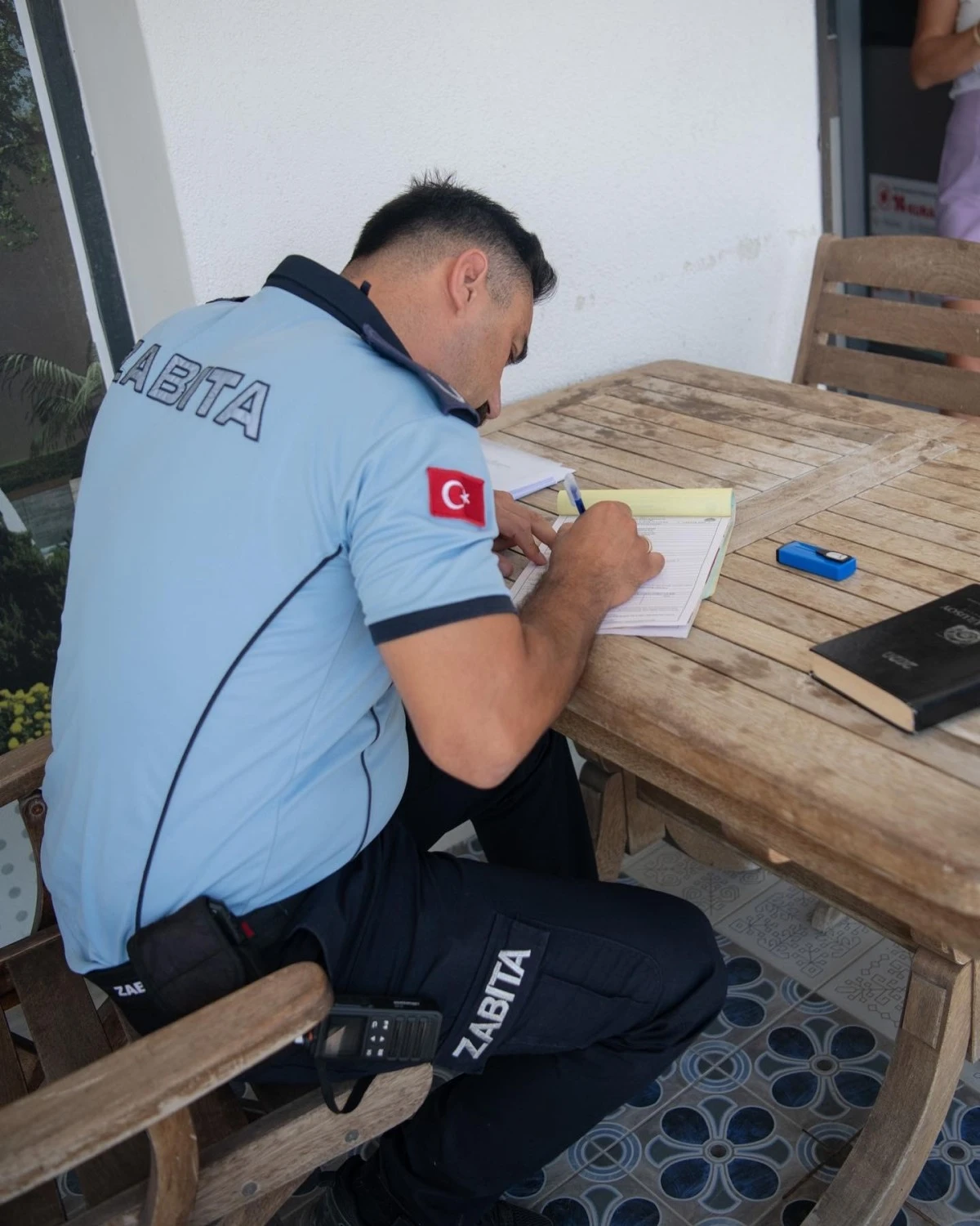 Kuşadası’nda inşaat yasaklarına uymayanlara geçit yok