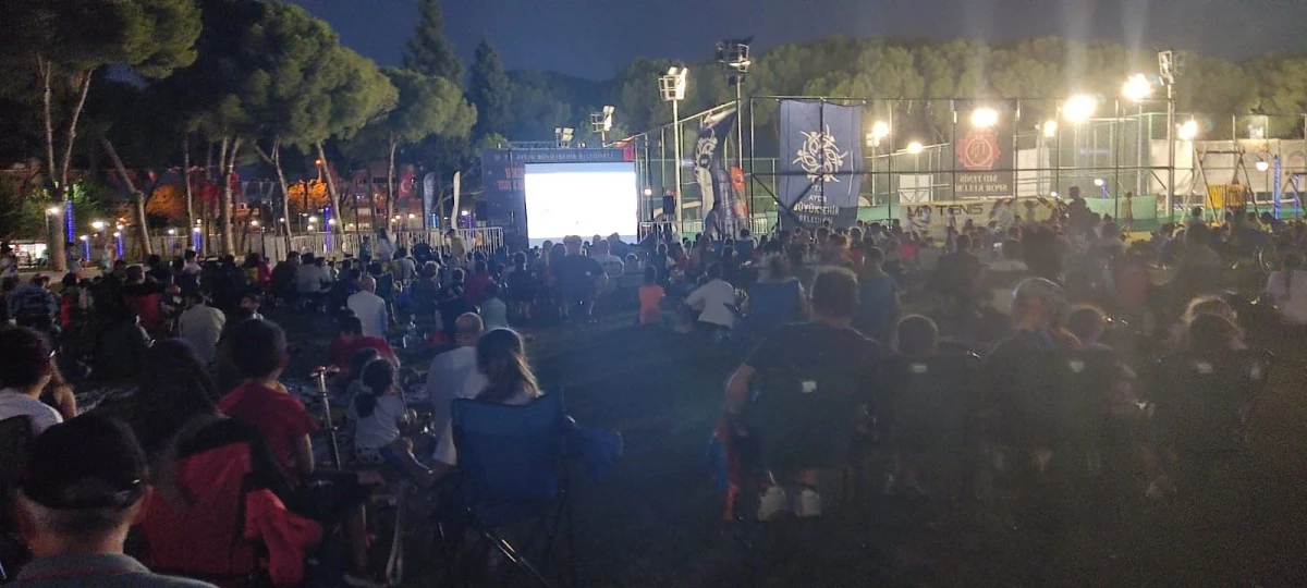 Aydın Büyükşehir Belediyesi Tekstil Park’ta her akşam farklı bir etkinlik düzenliyor
