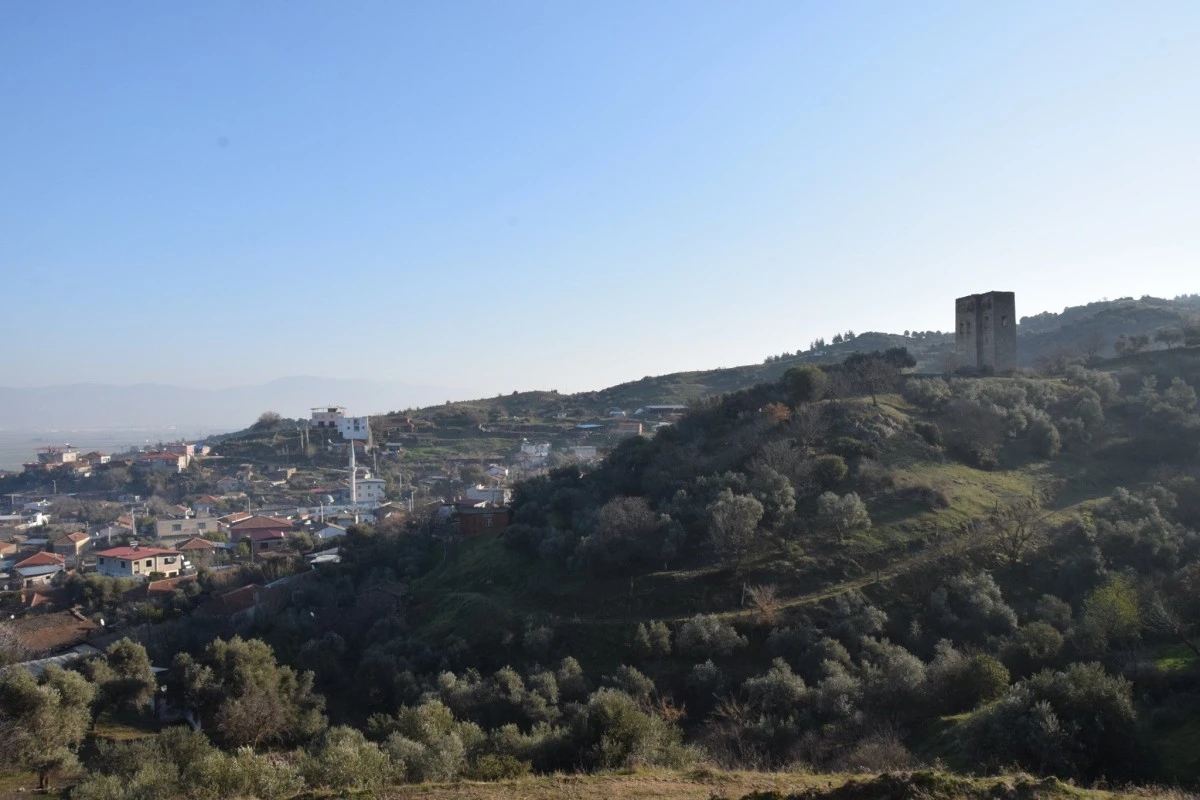 Donduran Kulesi, güçlendirme bekliyor