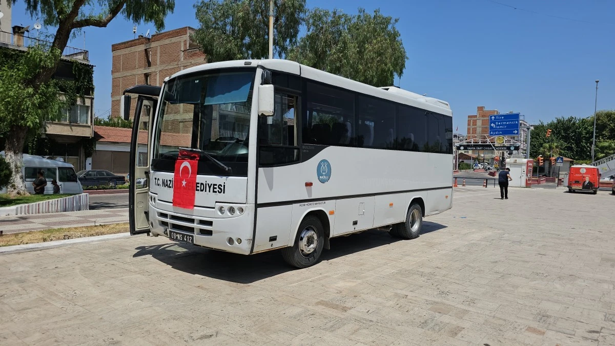 Nazilli Belediyesi'nden İncirliova Belediyesi'ne otobüs hibesi