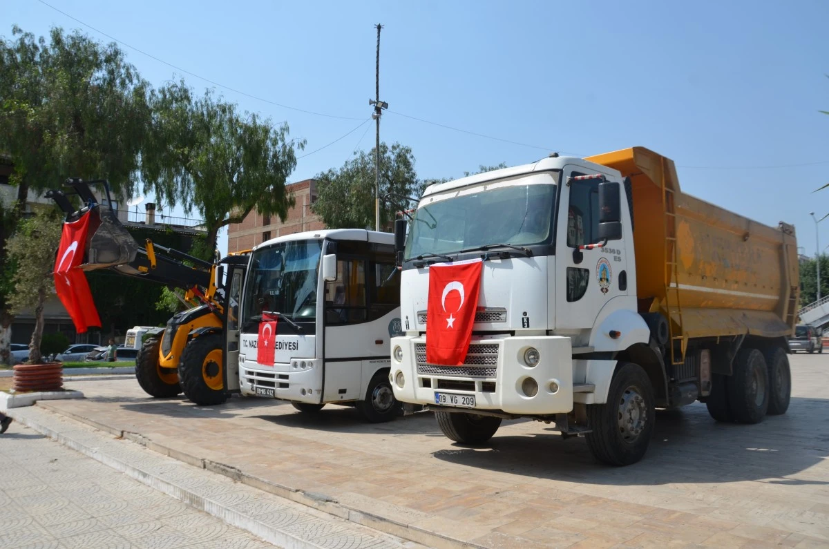 Ko&ccedil;arlı Belediyesi, İncirliova Belediyesi'ne kamyon tahsis etti