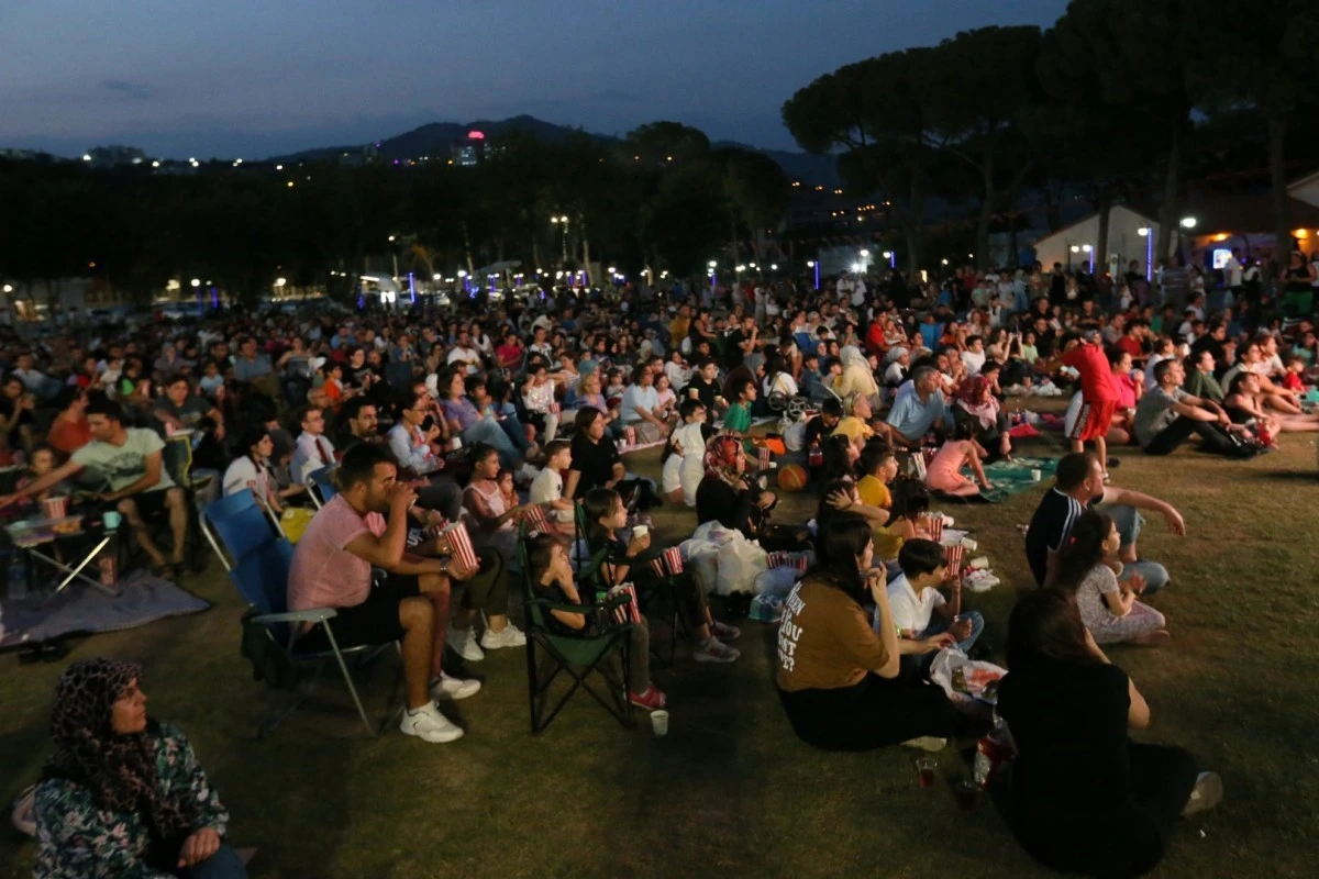 Tekstil Park'ta Yeşilçam rüzgarı esti