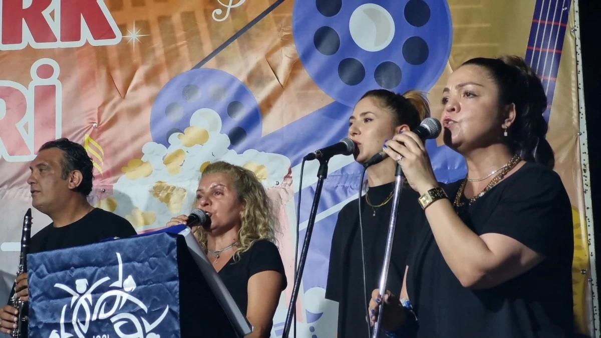 Aydın Büyükşehir Belediyesi'nden Mimar Sinan Parkı'nda müzik resitali