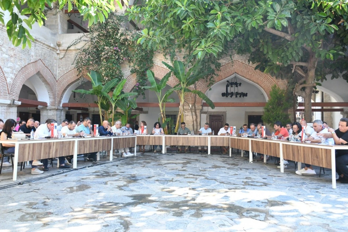 Kuşadası Belediye Meclisi&rsquo;nden tarım ve hayvancılık i&ccedil;in &ouml;nemli karar