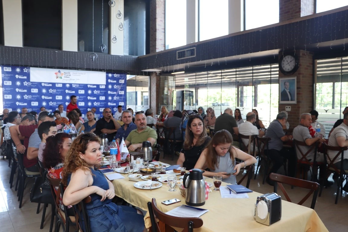 Nazilli Ticaret Odası ev sahipliğinde bir araya geldiler