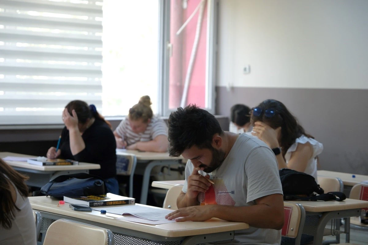 AYDIN BÜYÜKŞEHİR BELEDİYESİ HIZLANDIRILMIŞ KPSS KURSUNA YOĞUN İLGİ
