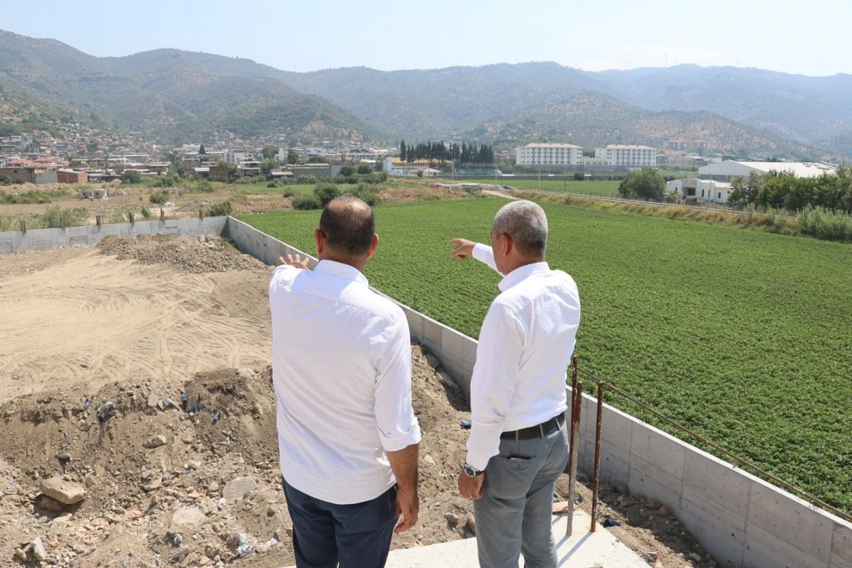 Hafize Teyze'nin vasiyeti ile Koçarlı yeni bir okul kazanıyor