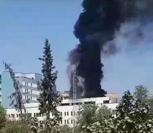 İnşaatı devam eden Aydın Şehir Hastanesi’nde yangın paniği