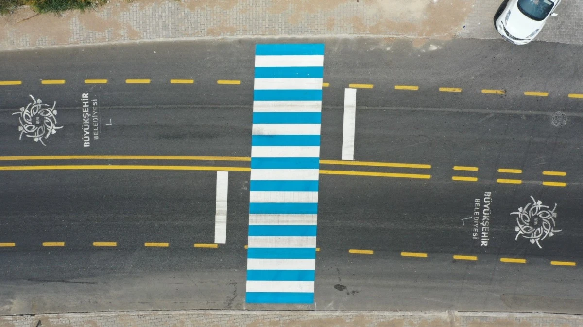 Aydın Büyükşehir Belediyesi Ahmet Pınarı Caddesi'ni yeniledi