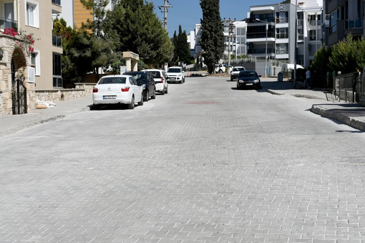 Ege Mahallesi yeni yollarına kavuşuyor