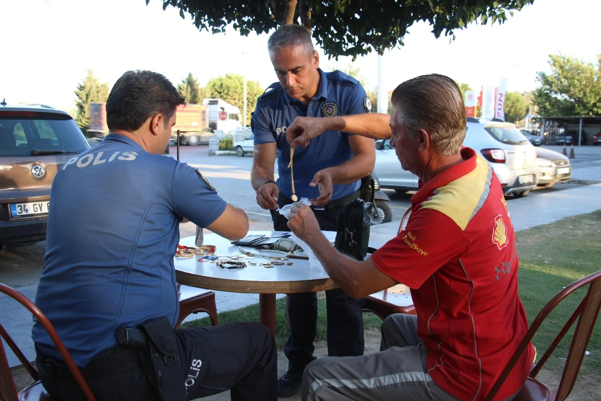 Genç çift, hayatlarının en unutulmaz molasını verdi