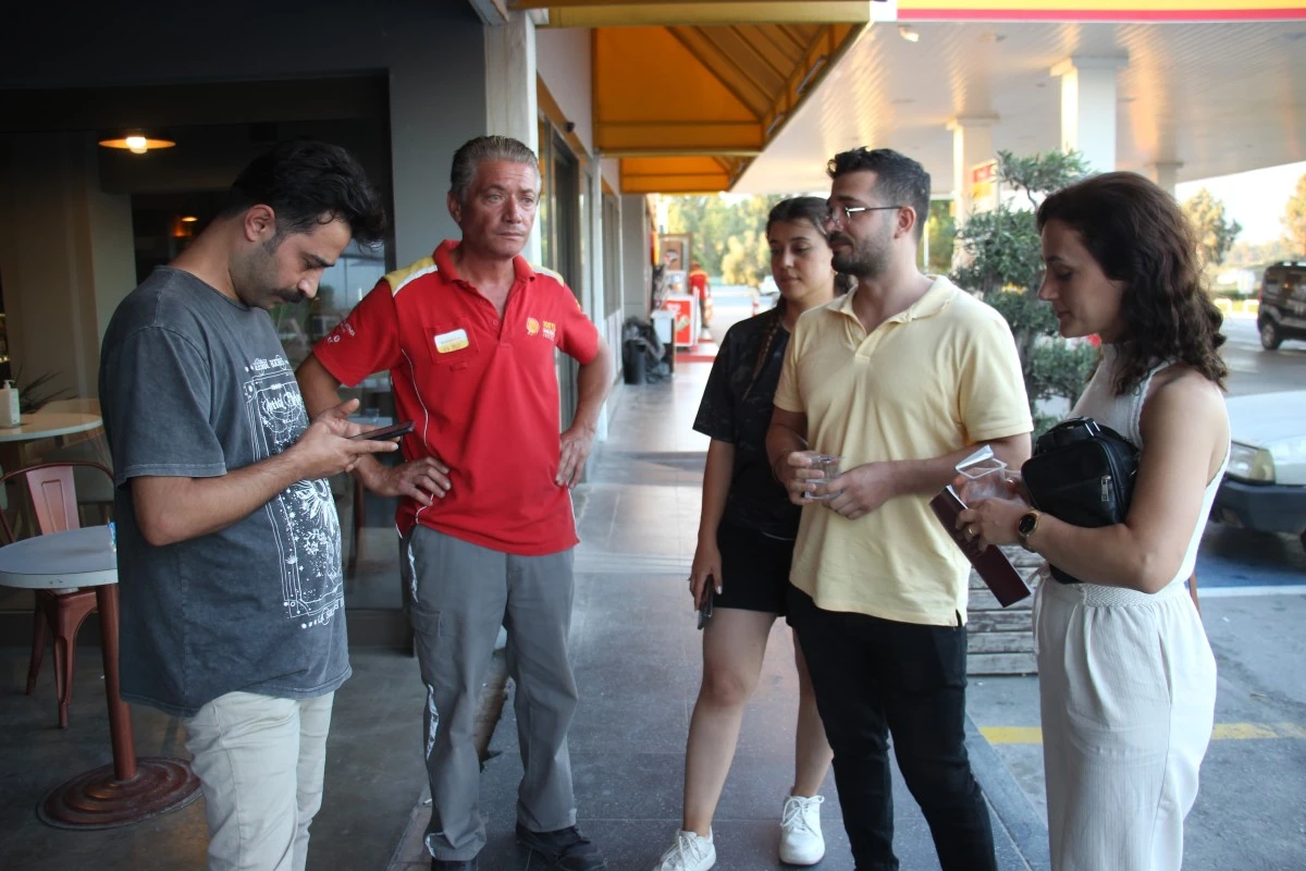 Genç çift, hayatlarının en unutulmaz molasını verdi