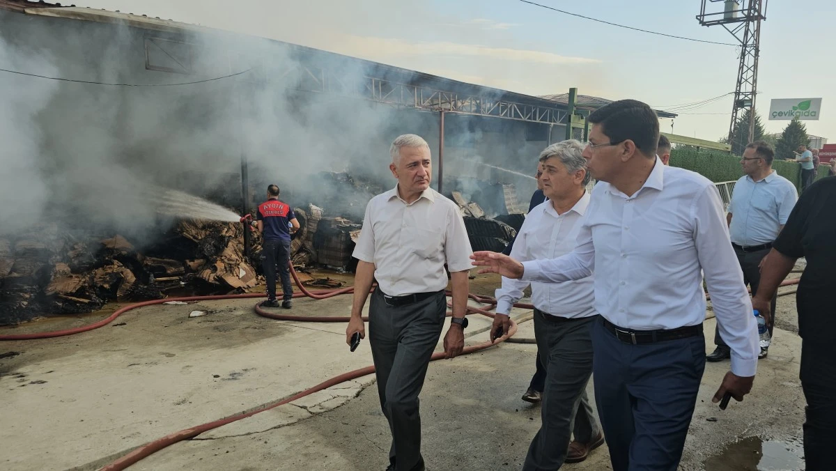 Gıda işletmesi alevlere teslim oldu