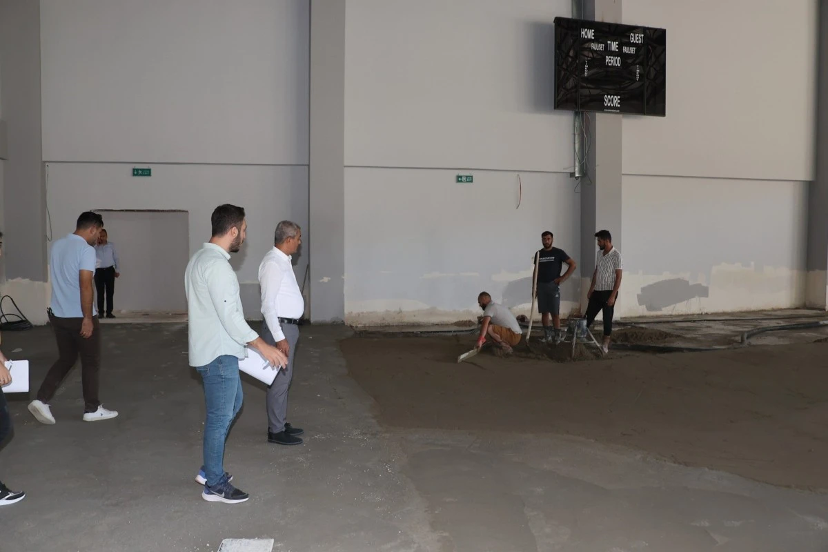 Koçarlı Kapalı Spor Salonu İnşaatında sona gelindi