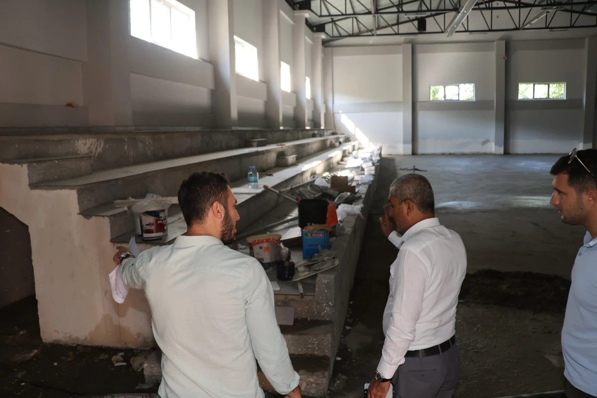 Koçarlı Kapalı Spor Salonu İnşaatında sona gelindi