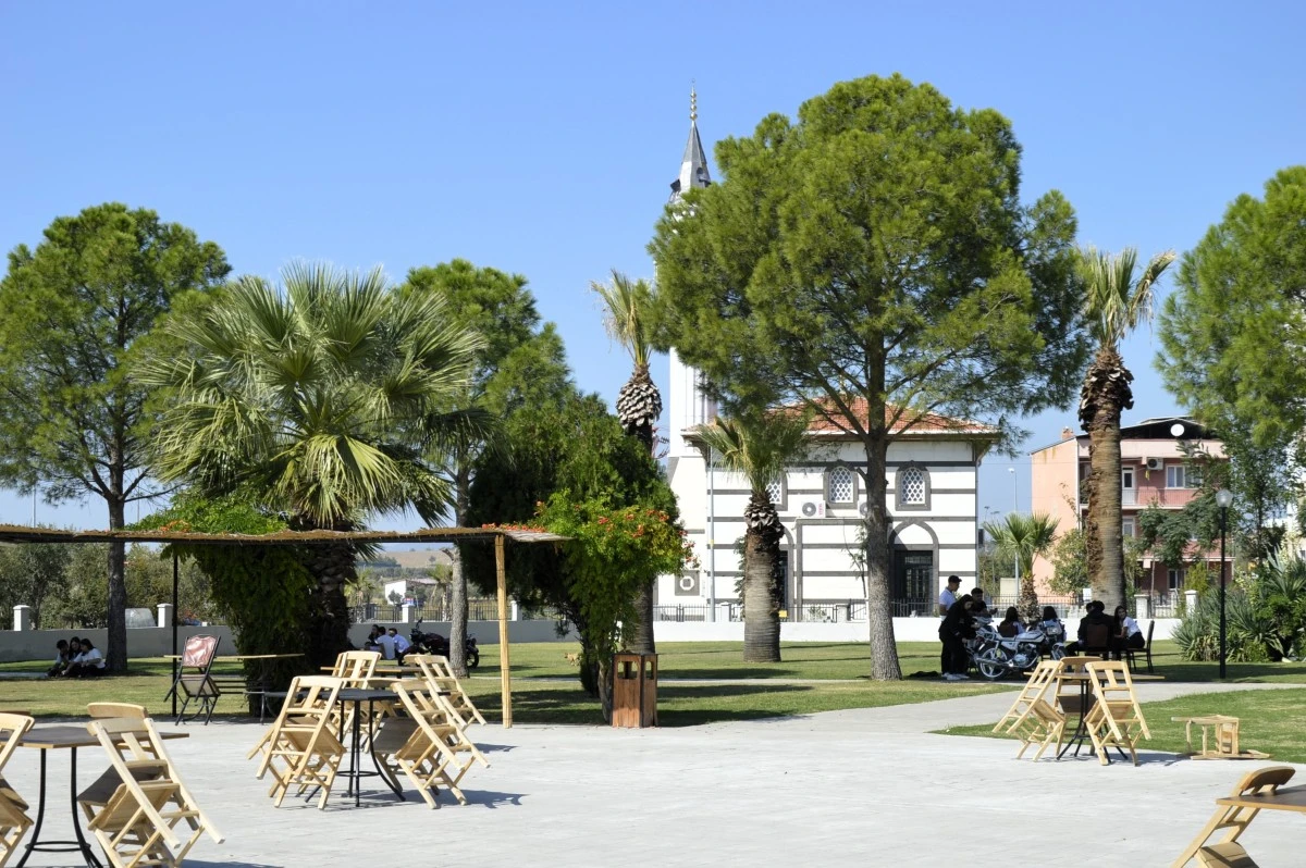 Cumhuriyet Parkı, Çineli öğrencilerin buluşma noktası oldu