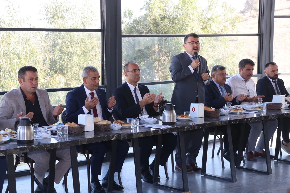 Başkan Kaplan din görevlileri ile kahvaltıda buluştu