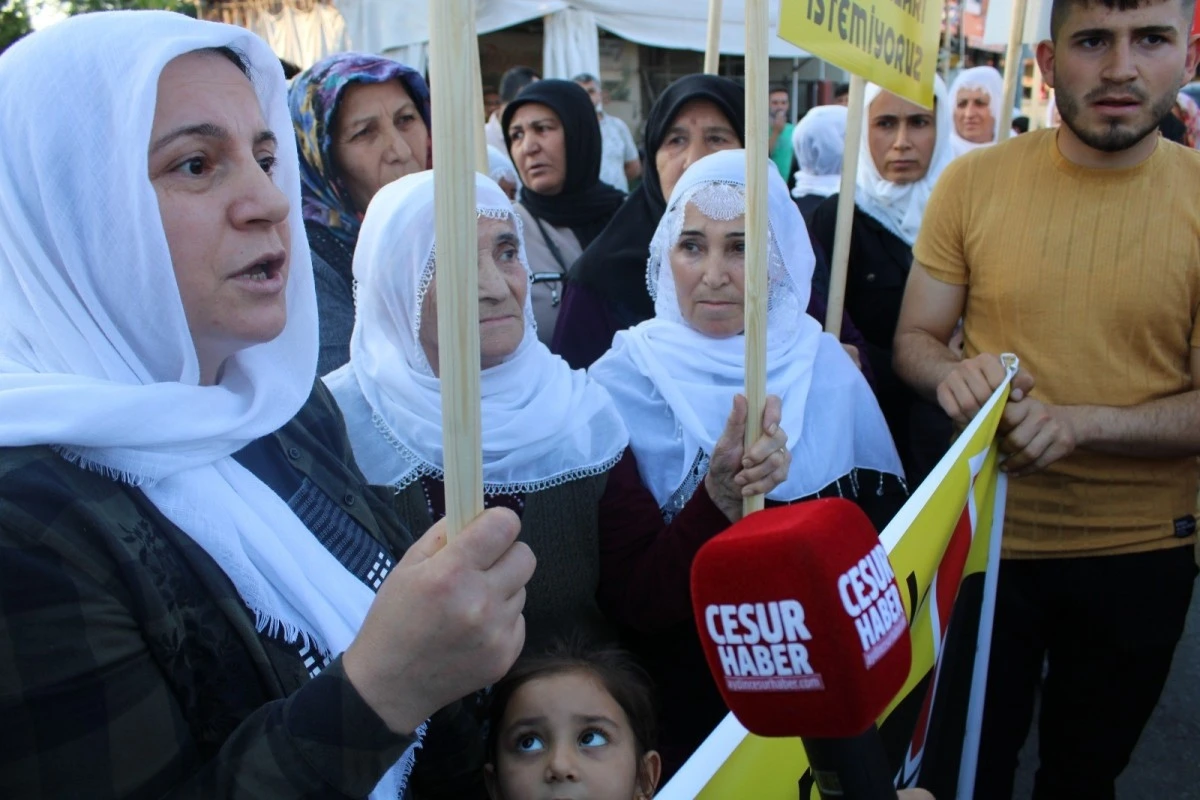 Nazilli'de yakınları uyuşturucu bağımlısı olan ailelerden ilginç eylem