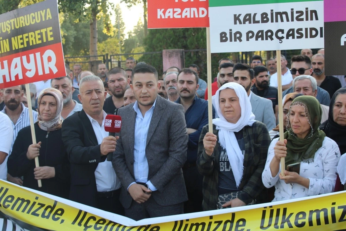 Nazilli'de yakınları uyuşturucu bağımlısı olan ailelerden ilginç eylem