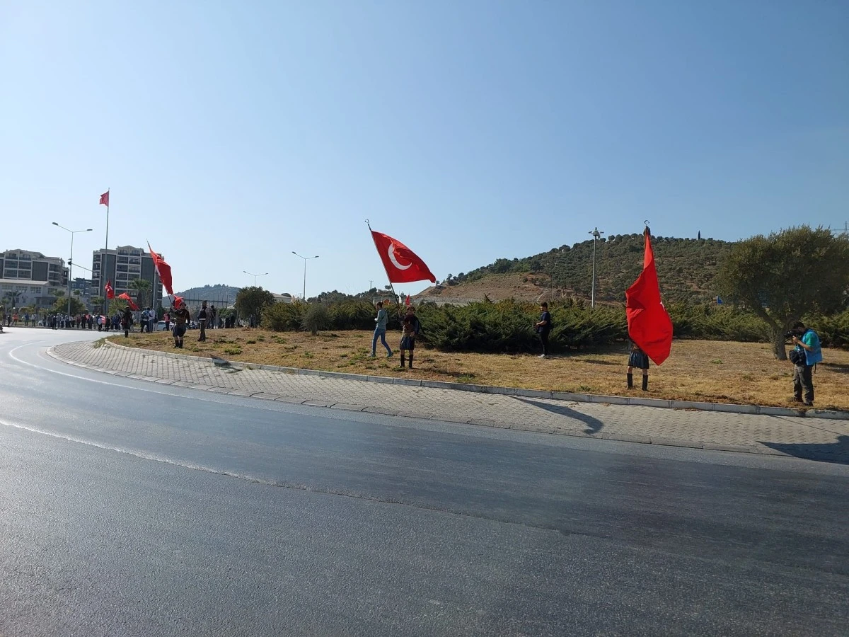 Bisikletçiler Söke’de coşkuyla karşılandı