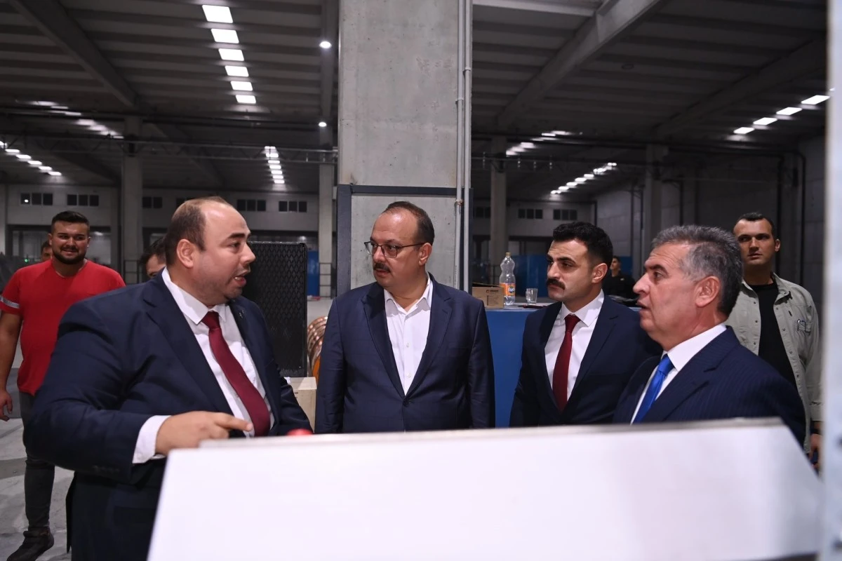 Aydın Valisi Canbolat, Buharkent'teki çalışmaları yerinde inceledi