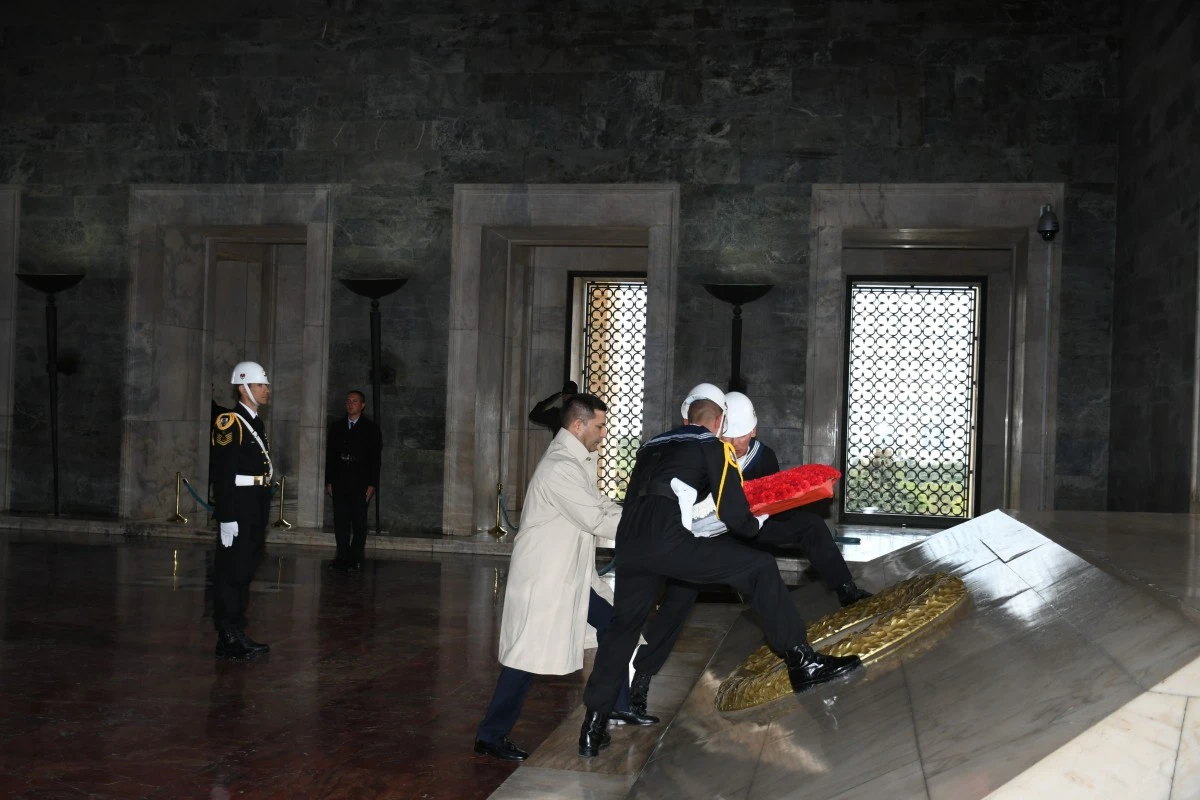 Başkan Günel 100 çocukla birlikte Anıtkabir'i ziyaret etti