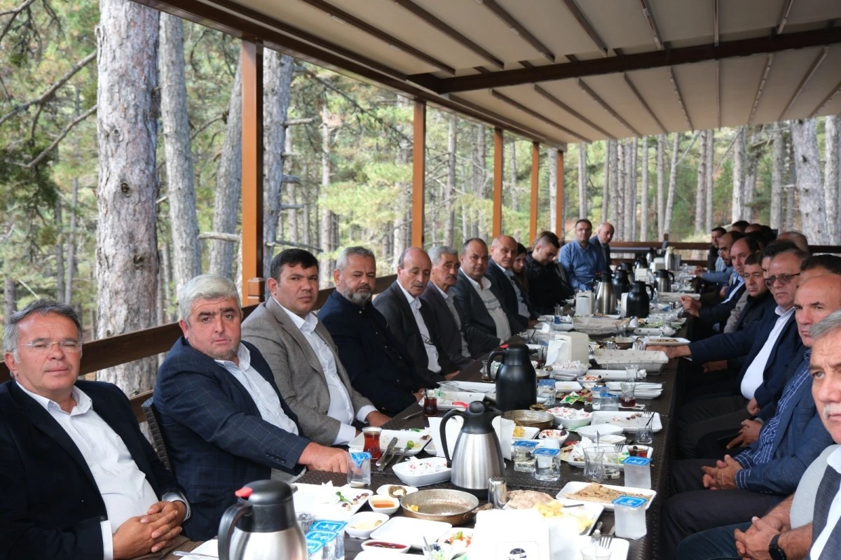 Kuyucak’ta Muhtarlar Günü kutlandı