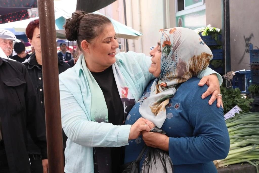 Başkan Çerçioğlu Köşk pazarını ziyaret etti