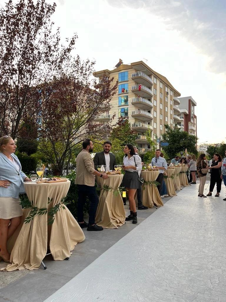 Yenilenen yüzüyle Aydınlılara hizmet verecek