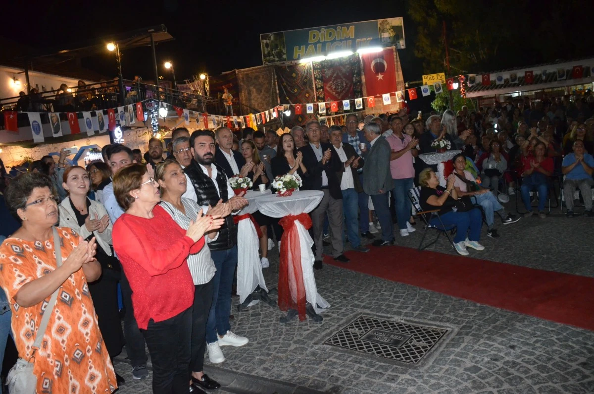 Didim'de Atatürk’ün sevdiği şarkılar seslendirildi
