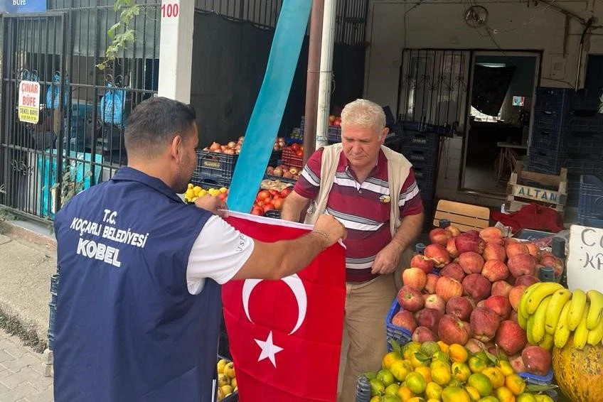 Başkan Kaplan’dan Koçarlı’ya bayrak çağrısı