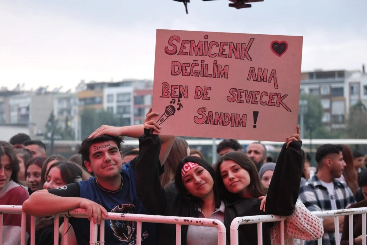Aydınfest ikinci günde de on binlerce Aydınlıyı buluşturdu