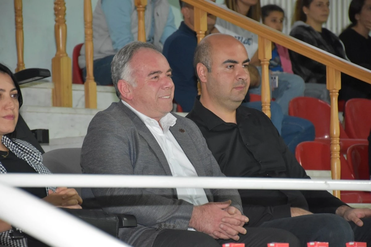 Cumhuriyet Kupası Germencik Belediyesi’nin oldu